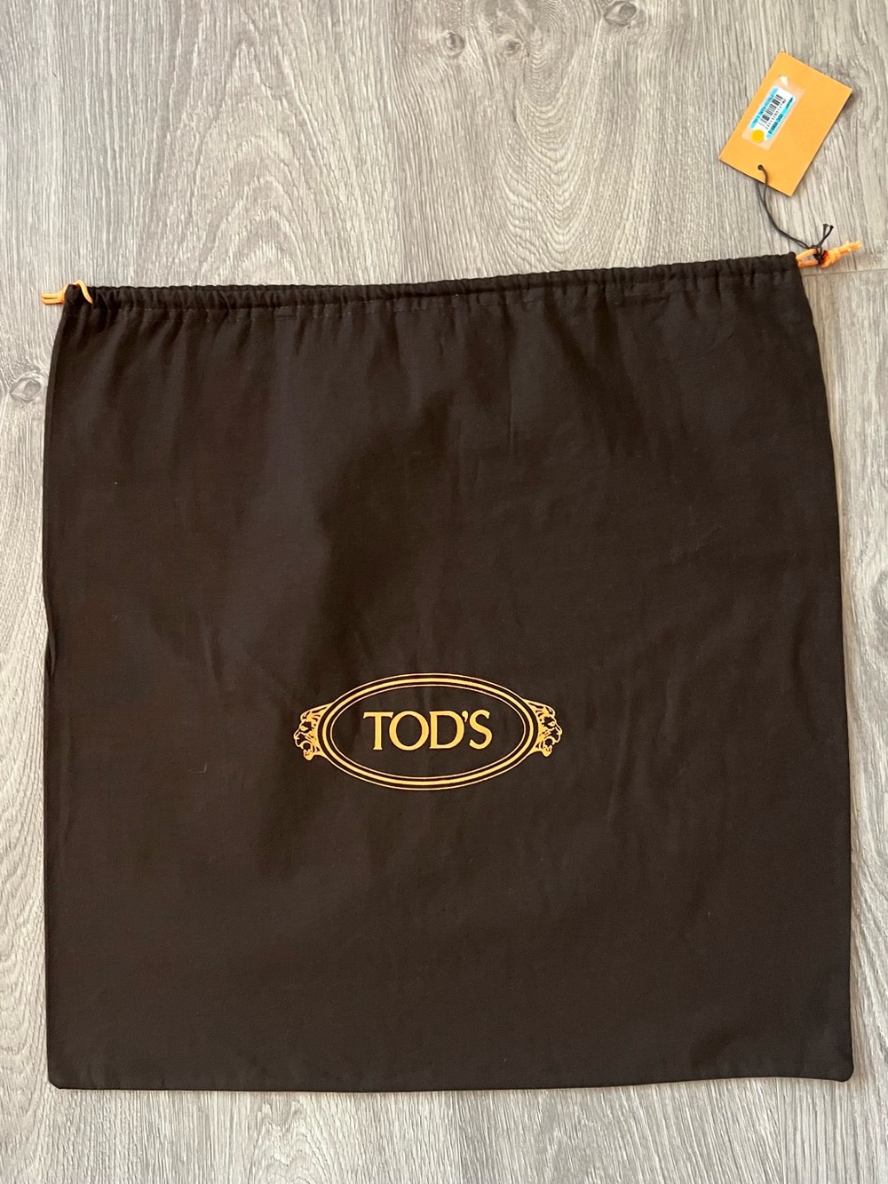 Todβs dust bag (C81)